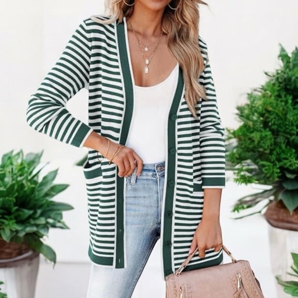 Dokotoo Sweaters - Striped Long Sleeve Sweater